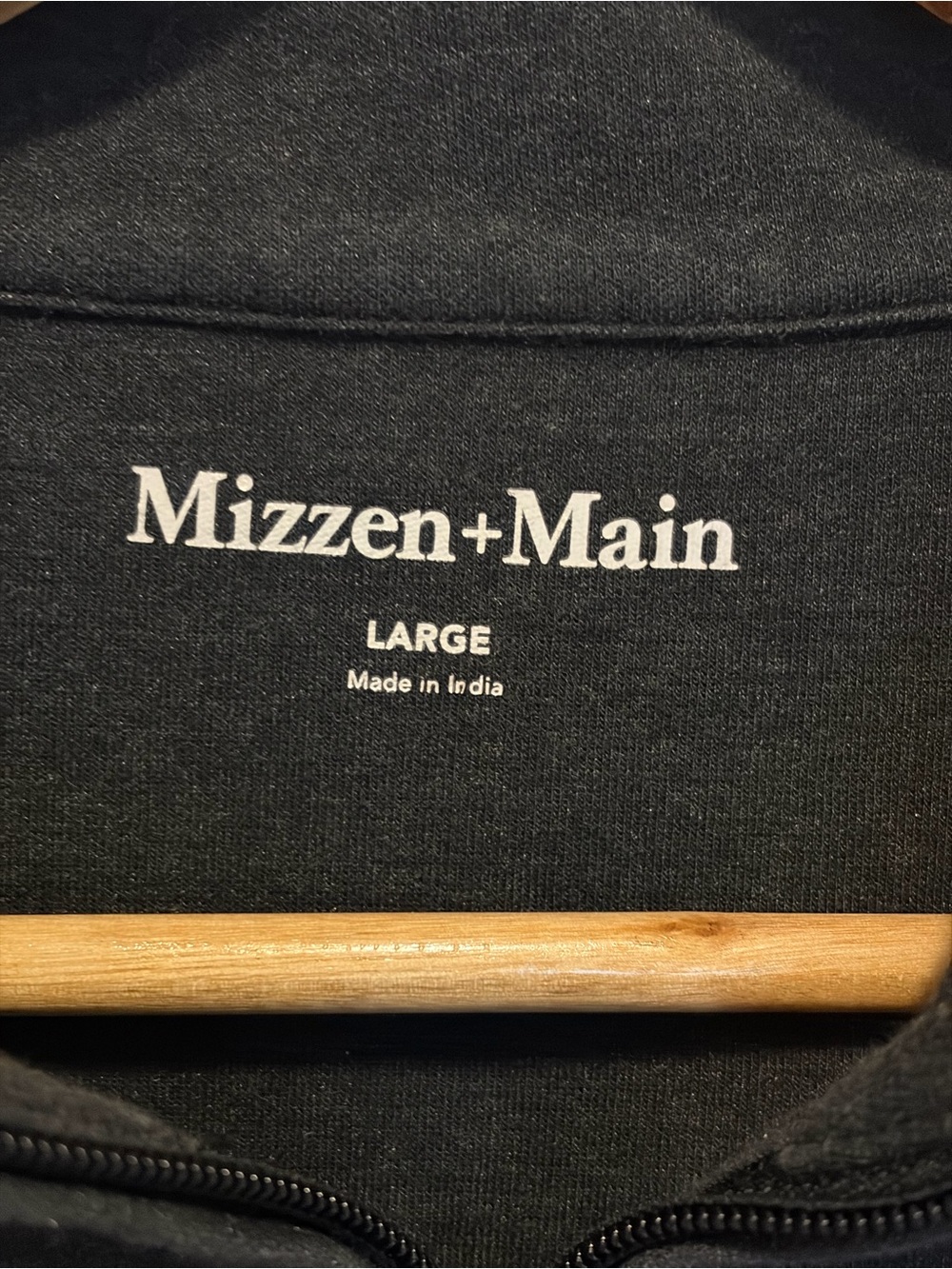 Mizzen+Main Men's Charcoal Quarter-Zip Pullover - Picture 2 of 9